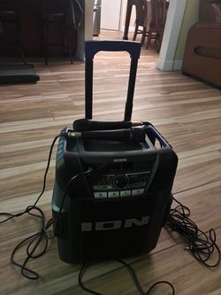 ION Audio Tailgater XL with mic