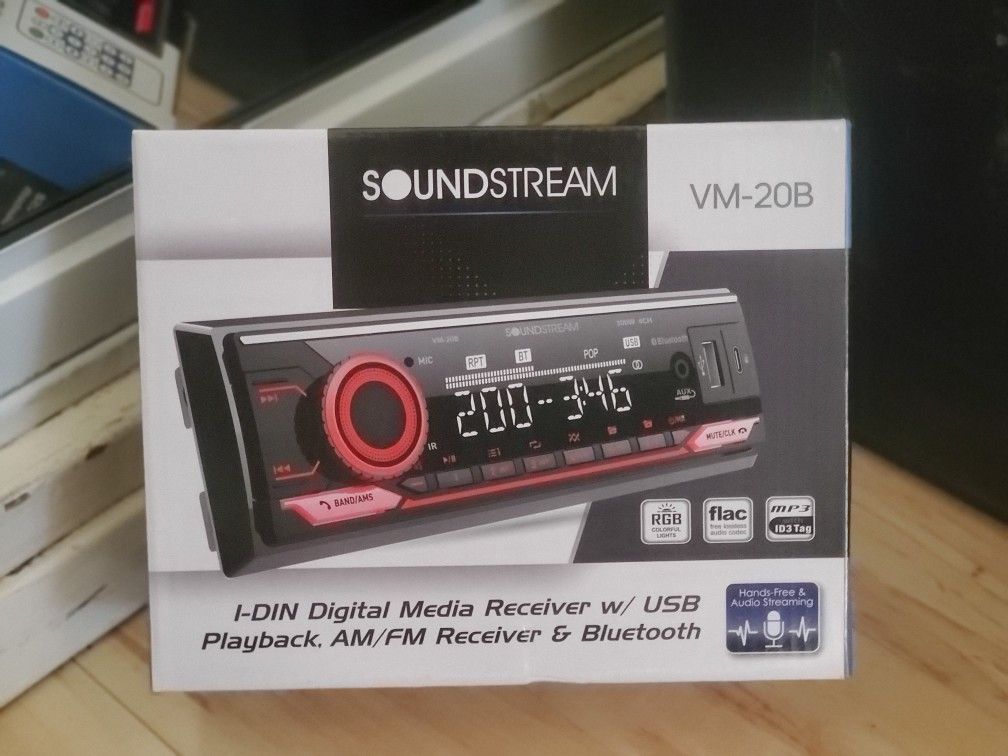 SOUNDSTREAM STEREO