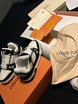 Sneakers Luxury Size 7