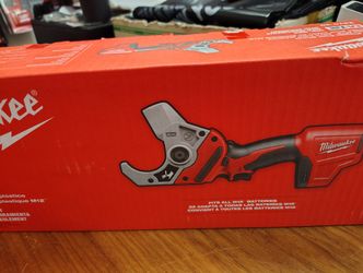 Milwaukee M12 PVC Pipe Shear Tool Only 