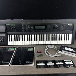 Kurzweil 2000S Keyboard