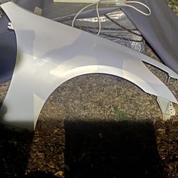 G35-G37 Front Passenger Fender