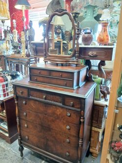 antique wooden dresser (chest of drawers)