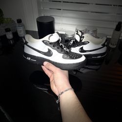 custom star-patterned nike air force 1s