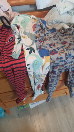 4 Full Body Long Sleeve Pajamas 3T Size