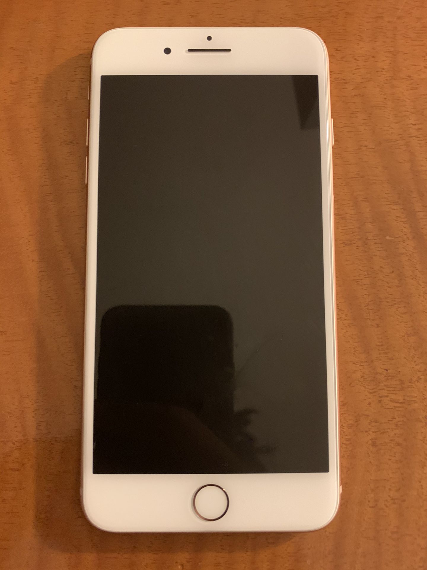 IPhone 8 Plus 64 GB (Flawless Mint Condition)