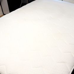 Full Size Mattress 