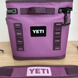 Yeti Hopper 12