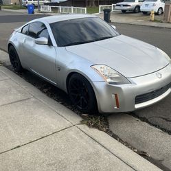 2004 Nissan 350z