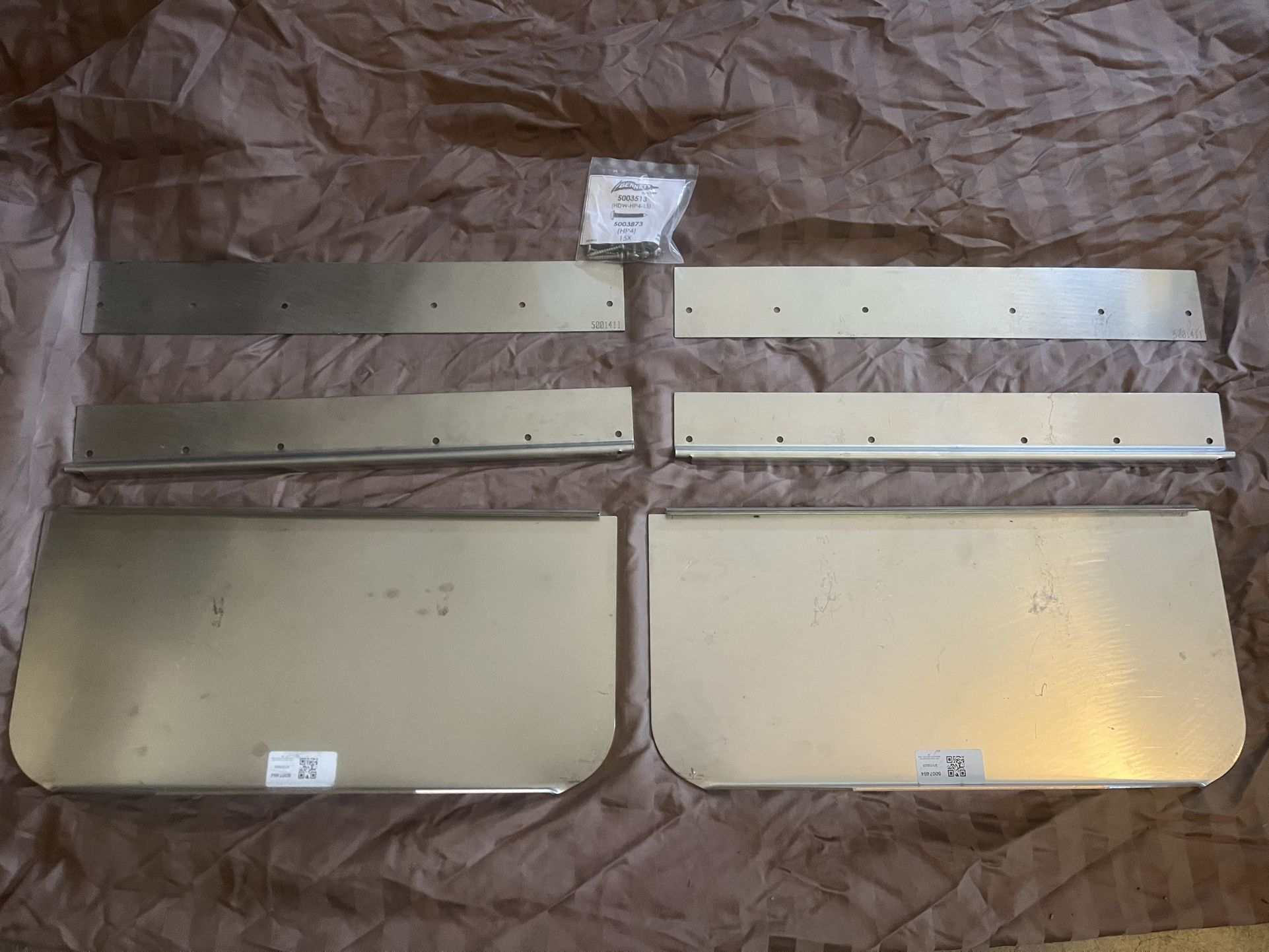 Bennett Trim Plane Tab 18x9