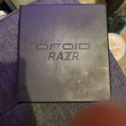 Motorola Droid Razor