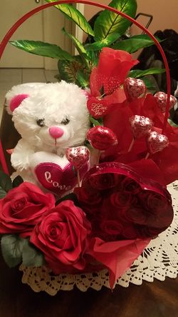Valentine's day Basket
