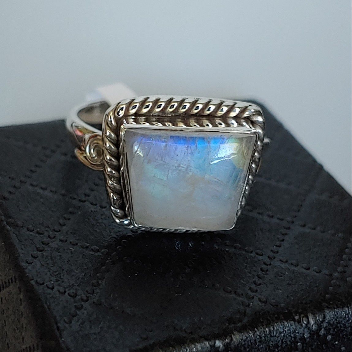 925 color changing Moonstone ring S. 7.5