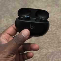 Beats Studio Buds