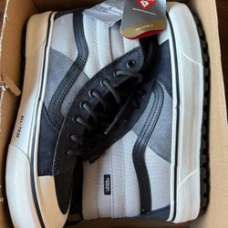 MTE Sk8-Hi Vans