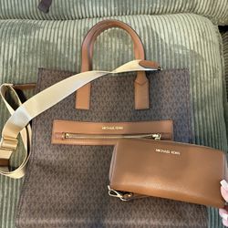 MK Laptop Bag