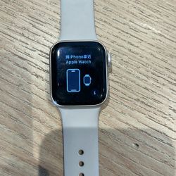 Apple Watch SE 2nd Generation 