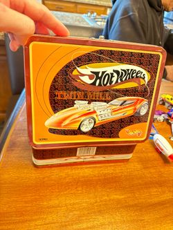 Hot wheels lunchbox vintage