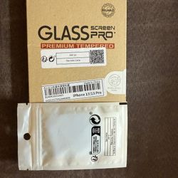 iPhone 13 Pro Tempered Glass 