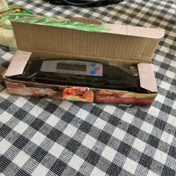 Cooking Thermometer Thermo Grill LCD Digital Food Meat Thermometer with Folding 180° Rotation Probe Turkey Fish Beef Kitchen Cooking BBQ Grill Temp Te