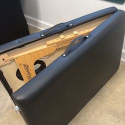 Massage Table 