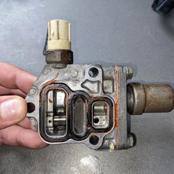 2001-2005 Civic VTEC Solenoid And OEM Gasket 