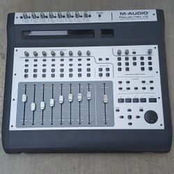 M-AUDIO MIX