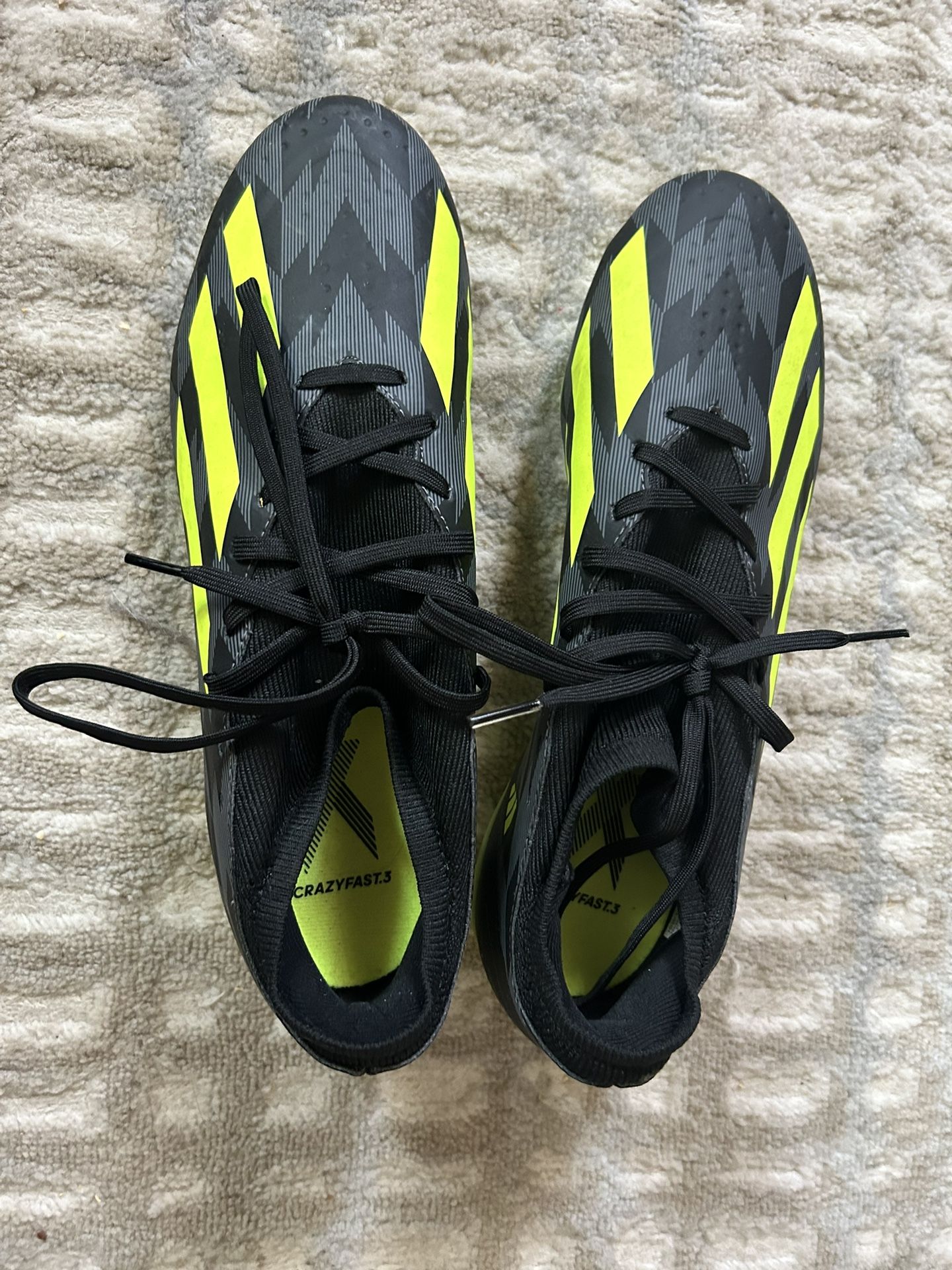 Men’s Football Cleats Size 10.5 Worn Once