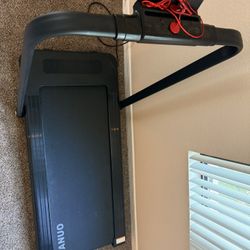 walking pad/ treadmill