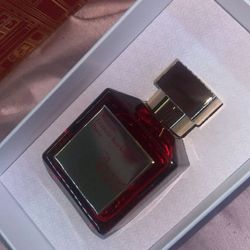 Baccarat Perfume 