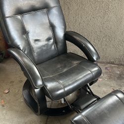 Out Door Recliner From Styker Toyhauler