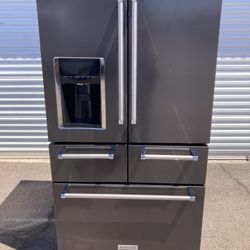 KitchenAid Fresh Door Black Stainless Steel in good condition, clean and nice, one month warranty, delivery available. Dimensions: W36-D33.5-H69