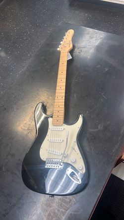 Behringer Electric Guitar Stratocaster Style