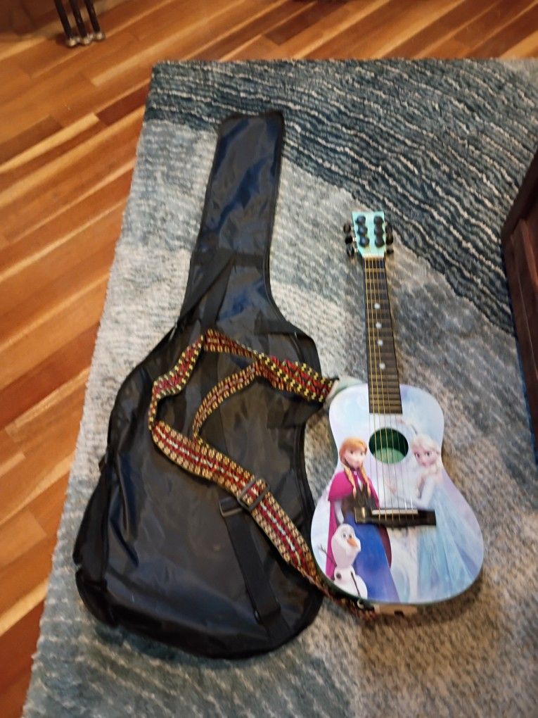Disney Frozen Elsa First Act 6 String Guitar 