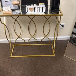 Gold Small Counter 
