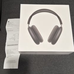 AirPod Max Midnight Color 