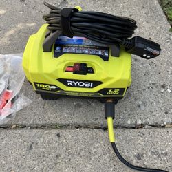Ryobi 1800 psi Power Washer 