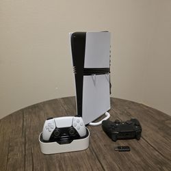 PS5 Pro  2tb + Nacon Revolution 5 Pro controller