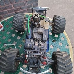 Traxxas T-MAXX TRX PRO nitro