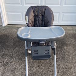 Greco Highchair