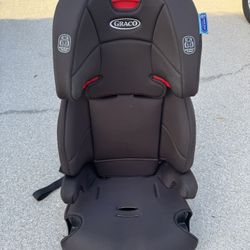 Graco Tranzitions 3 in 1 Harness Booster Car Seat
