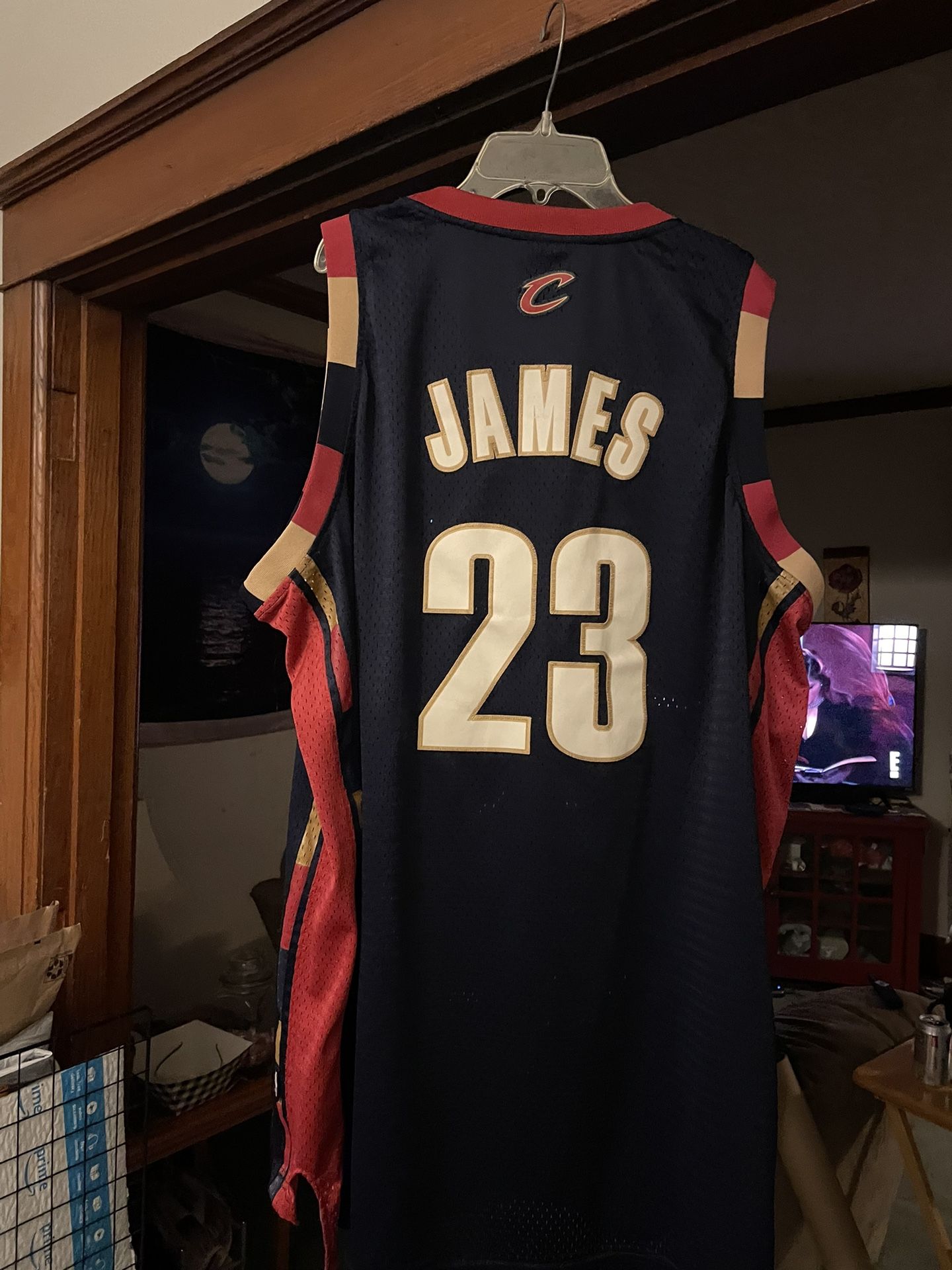 Lebron James Jersey Men’s 2XL