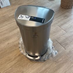Simple Human Step Style 45Litre Trash Can