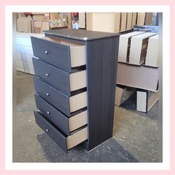 Five drawers dresser