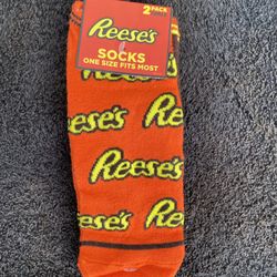 Reese’s Peanut Butter Cup Chocolate 2 Pack Ankle Crazy Socks.
