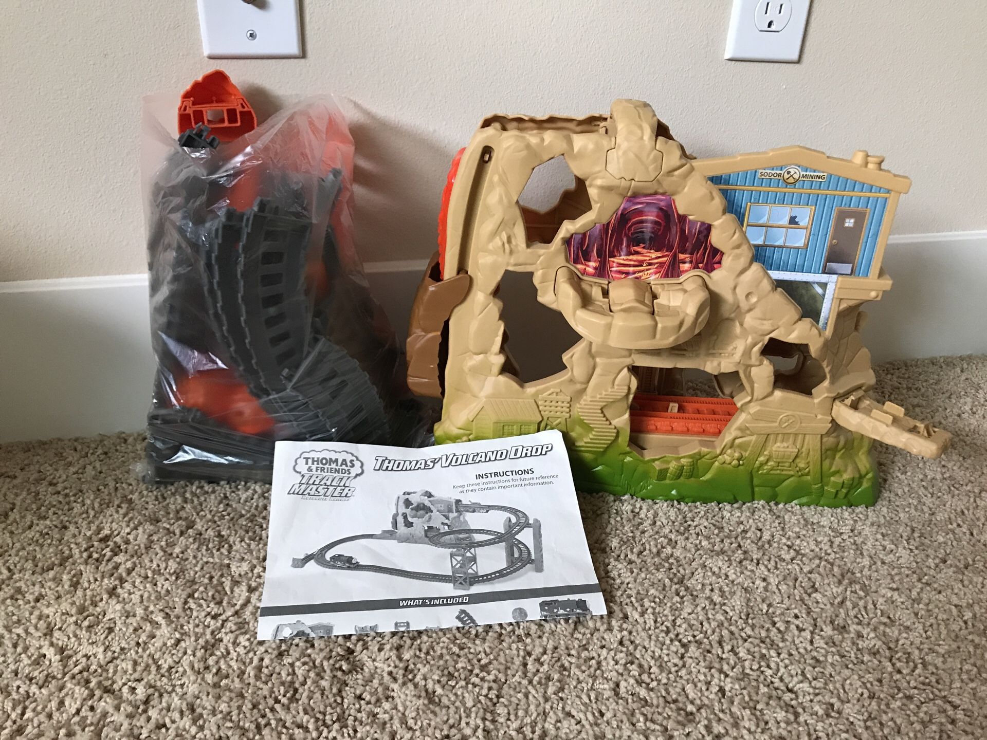 Trackmaster series Volcano drop set.