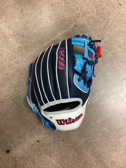 New Wilson 2024 Fall A2000 PF88SS 11.25 Infield Glove (Read Description)