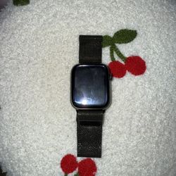 Apple Watch Series 7 45mm 