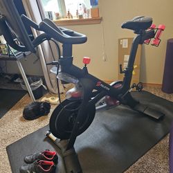 Pelaton Bike W/ Accessories