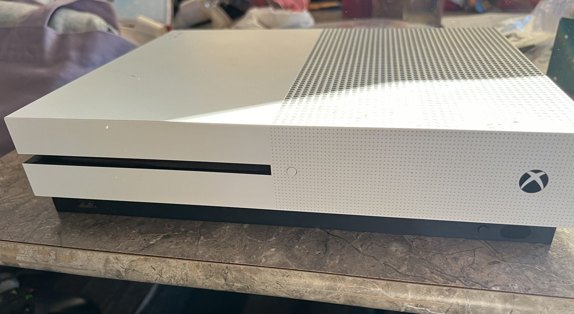 XBox 1S Like New